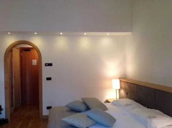 Superior Büyük Yataklı Tek Kişilik Oda