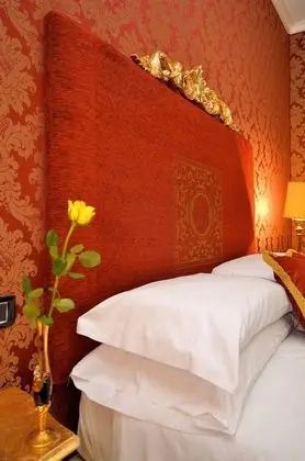 Tek Büyük Yataklı Oda (Large)