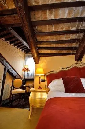 Tek Büyük Yataklı Oda (Large)