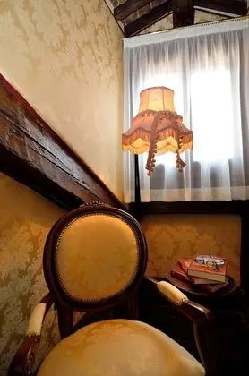 Tek Büyük Yataklı Oda (Large)