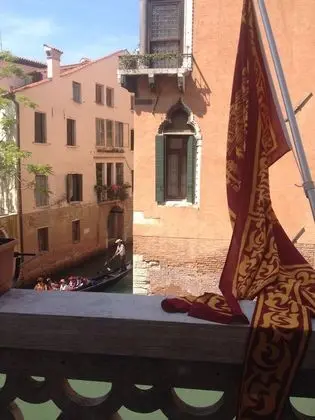 Family Süit, Kanal Manzaralı