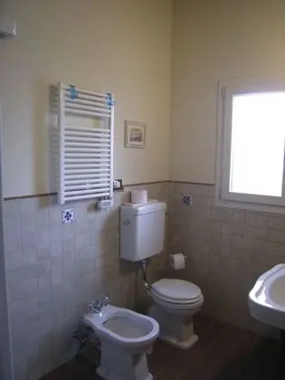 Economy Tek Büyük Yataklı Oda