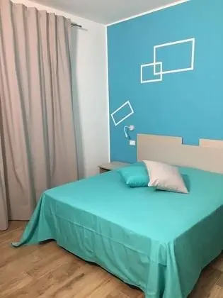Tek Büyük Yataklı Oda, Balkon
