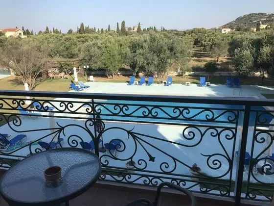 Double Room (2 adults, 1 child)