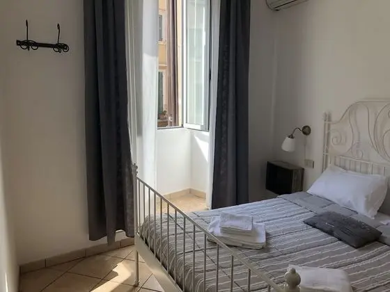 Tek Büyük Yataklı Oda, Banyolu/Duşlu
