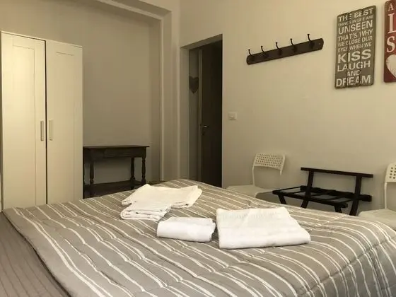 Tek Büyük Yataklı Oda, Banyolu/Duşlu