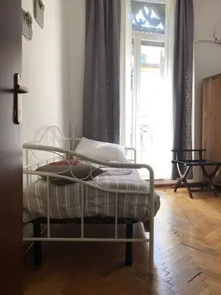 Tek Büyük Yataklı Oda, Banyolu/Duşlu