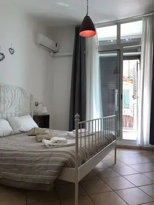 Tek Büyük Yataklı Oda, Banyolu/Duşlu