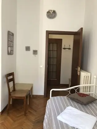Tek Büyük Yataklı Oda, Banyolu/Duşlu