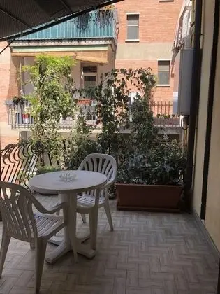 Tek Büyük Yataklı Oda, Banyolu/Duşlu