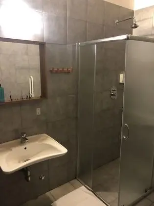 Tek Büyük Yataklı Oda, Banyolu/Duşlu