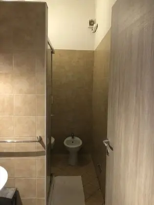 Tek Büyük Yataklı Oda, Banyolu/Duşlu