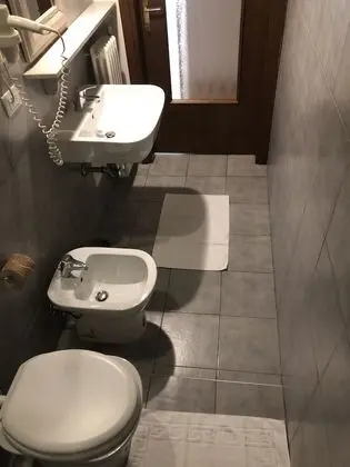 Tek Büyük Yataklı Oda, Banyolu/Duşlu