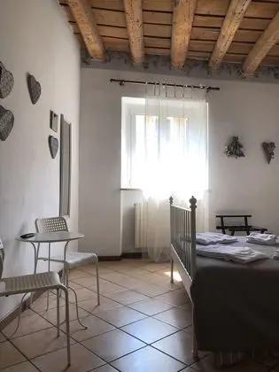 Tek Büyük Yataklı Oda, Ortak Banyo
