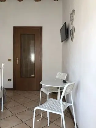 Tek Büyük Yataklı Oda, Ortak Banyo