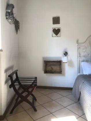 Tek Büyük Yataklı Oda, Ortak Banyo