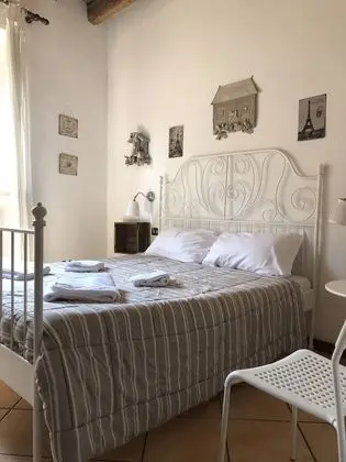 Tek Büyük Yataklı Oda, Ortak Banyo