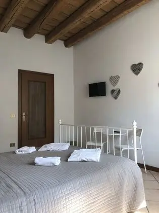 Tek Büyük Yataklı Oda, Ortak Banyo