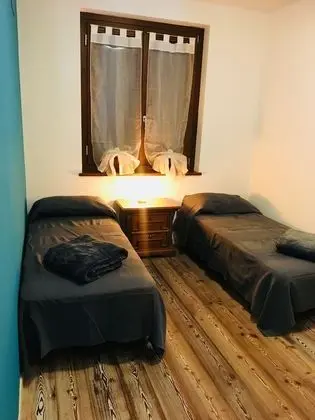 Tek Büyük Yataklı Oda, Ortak Banyo