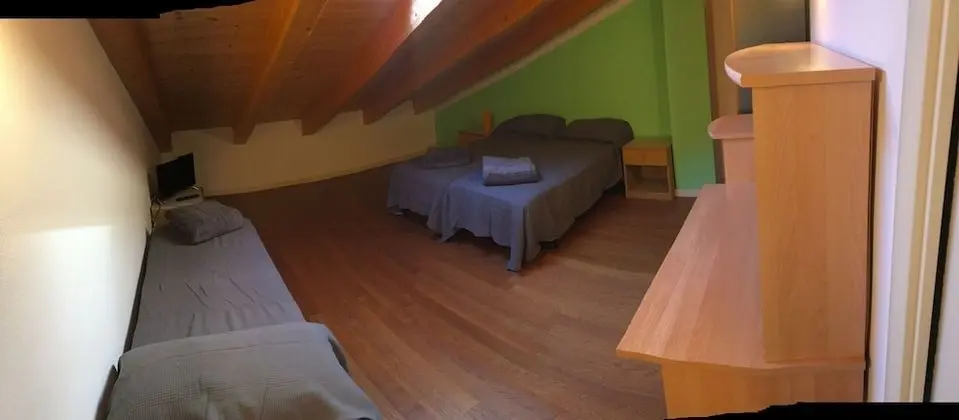 Üç Kişilik Oda, Ortak Banyo