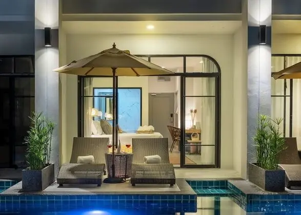 Deluxe Double Room, Pool Access