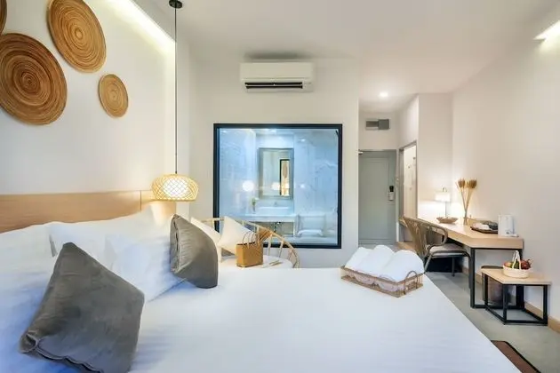 Deluxe Double Room, Pool Access