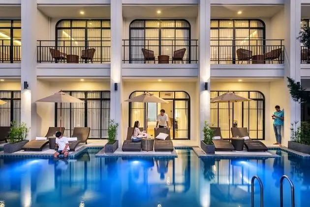 Deluxe Double Room, Pool Access