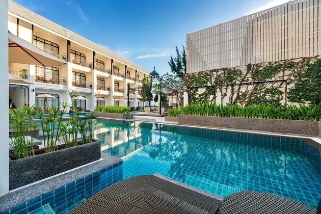 Deluxe Double Room, Pool Access