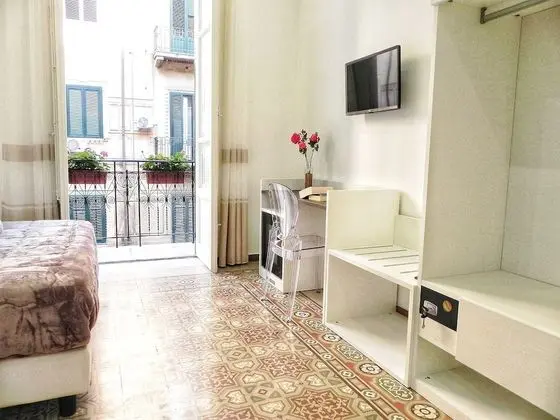 Comfort Oda, 1 En Büyük (King) Boy Yatak, Balkon, Şehir Manzaralı