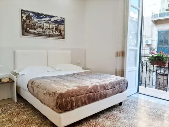Comfort Oda, 1 En Büyük (King) Boy Yatak, Balkon, Şehir Manzaralı