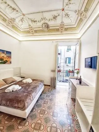 Deluxe Oda, 1 En Büyük (King) Boy Yatak, Balkon, Şehir Manzaralı