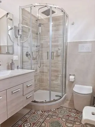 Deluxe Oda, 1 En Büyük (King) Boy Yatak, Balkon, Şehir Manzaralı