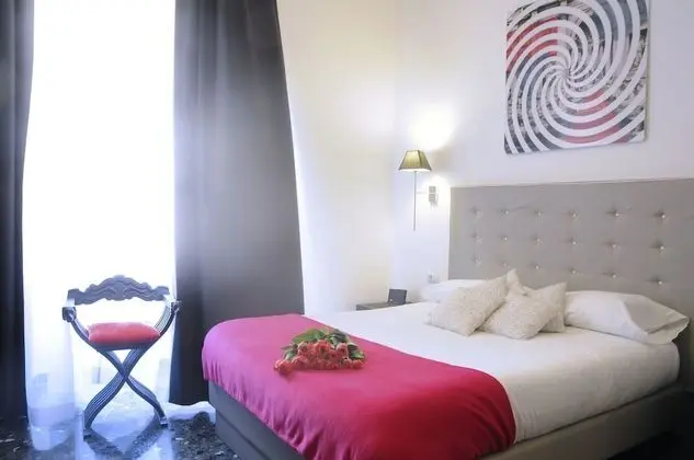 Standard Tek Büyük veya İki Ayrı Yataklı Oda