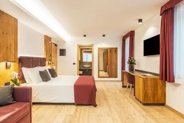 Superior Tek Büyük Yataklı Oda