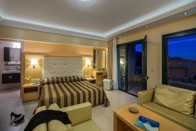 Çatı Katı Süiti (Penthouse)
