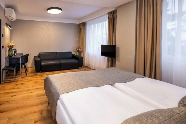 Standard Dört Kişilik Oda
