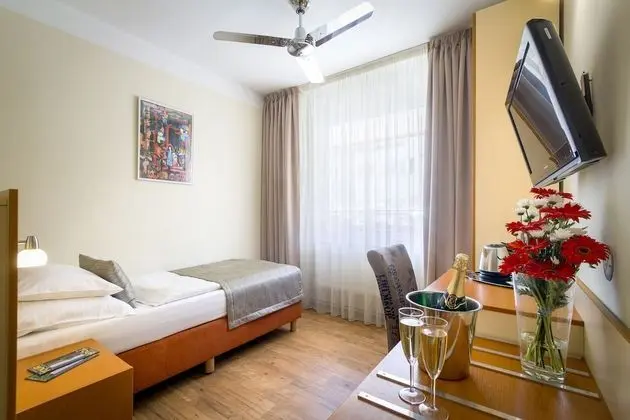 Standard Tek Kişilik Oda