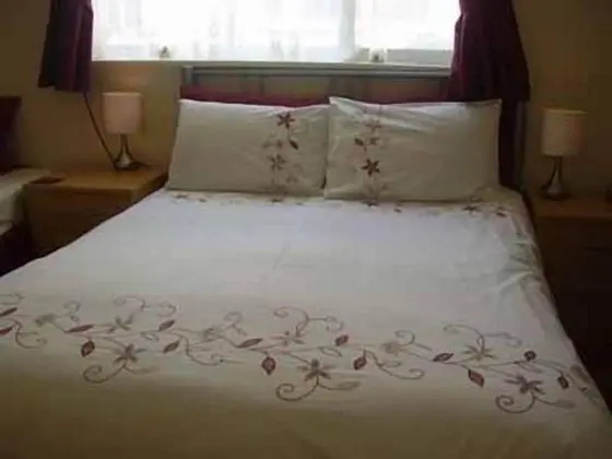 Süit, Banyolu/Duşlu (2 Adults & 1 Child)