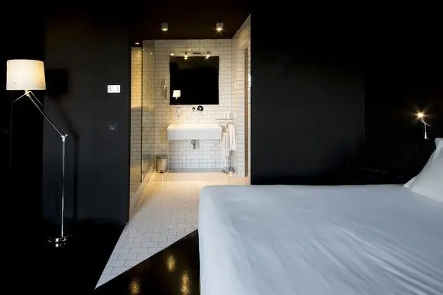 Junior Süit, 1 En Büyük (King) Boy Yatak, Sigara İçilmez