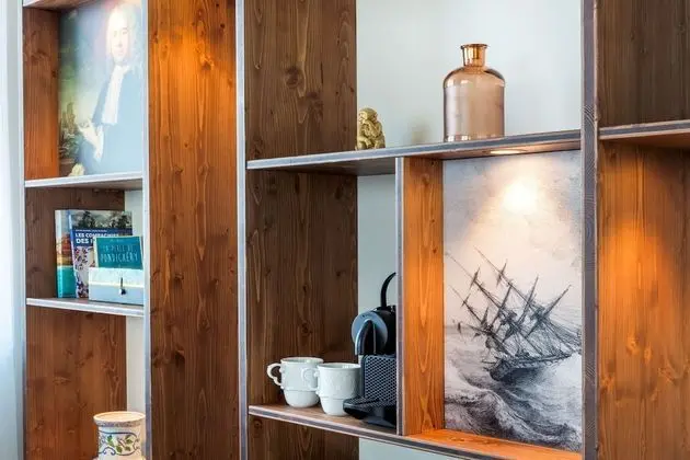 Family Oda, 1 Büyük (Queen) Boy Yatak ve Çekyat, Sigara İçilmez (with Sofabed)