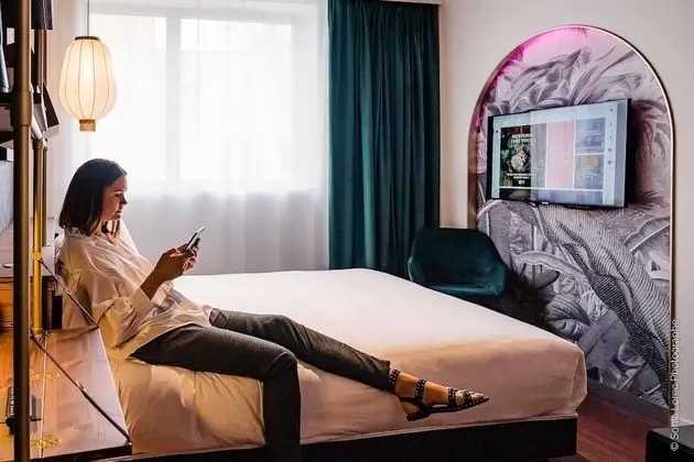 Standard Oda, 1 Büyük (Queen) Boy Yatak, Sigara İçilmez