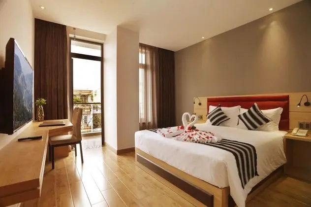 Deluxe Tek Büyük Yataklı Oda