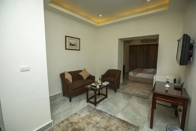Executive Suite 1
