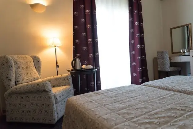 Economy Tek Büyük veya İki Ayrı Yataklı Oda, 1 Çift Kişilik veya 2 Tek Kişilik Yatak, Balkon