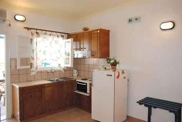 Üç Kişilik Oda, Deniz Manzaralı