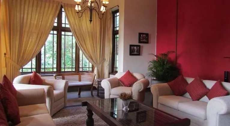 Dört Kişilik Oda, Sigara İçilmez