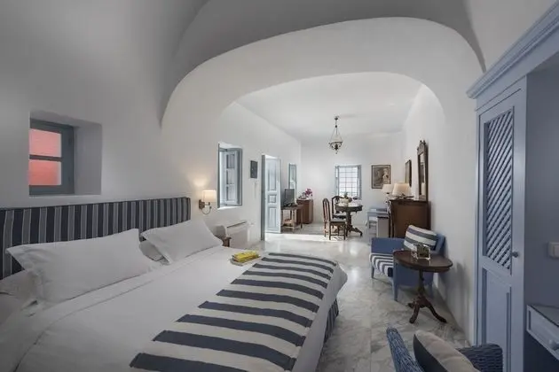 Authentic Santorinia Residence (Family)