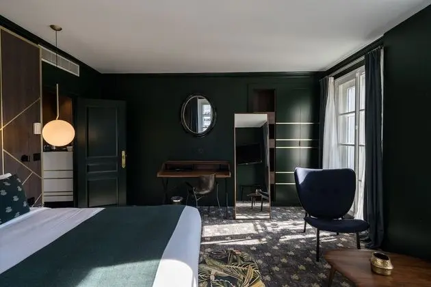 Deluxe Oda, 1 En Büyük (King) Boy Yatak, Manzaralı