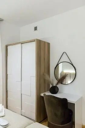 Ev