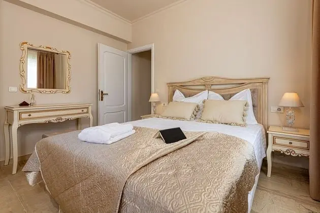 Luxury Villa, 5 Yatak Odası, Havuz Manzaralı
